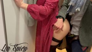 Lia Spicy 5 _ SPICY CHALLENGE – Shopping aux galeries LAFAYETTE – il gicle tout dans ma culotte